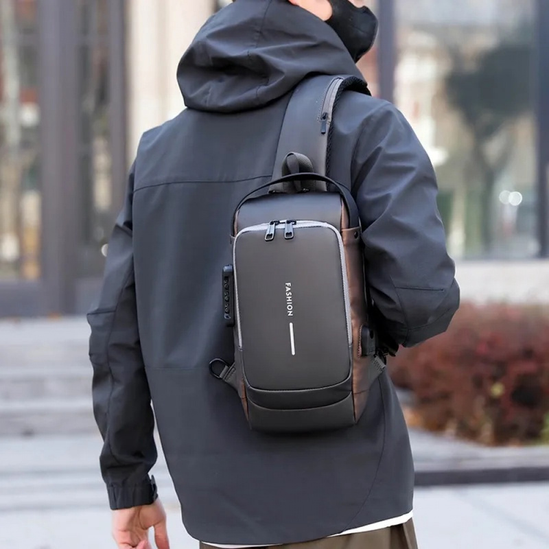 メンズ用、パスワードロックとUSBポート付き、防水仕様の盗難 - Cycling To Work のレビューと価格
